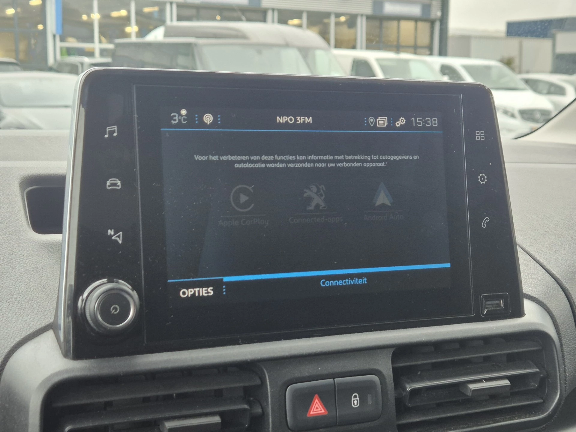 Hoofdafbeelding Peugeot Partner