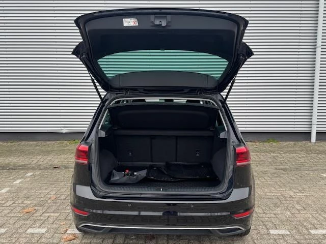 Hoofdafbeelding Volkswagen Golf Sportsvan