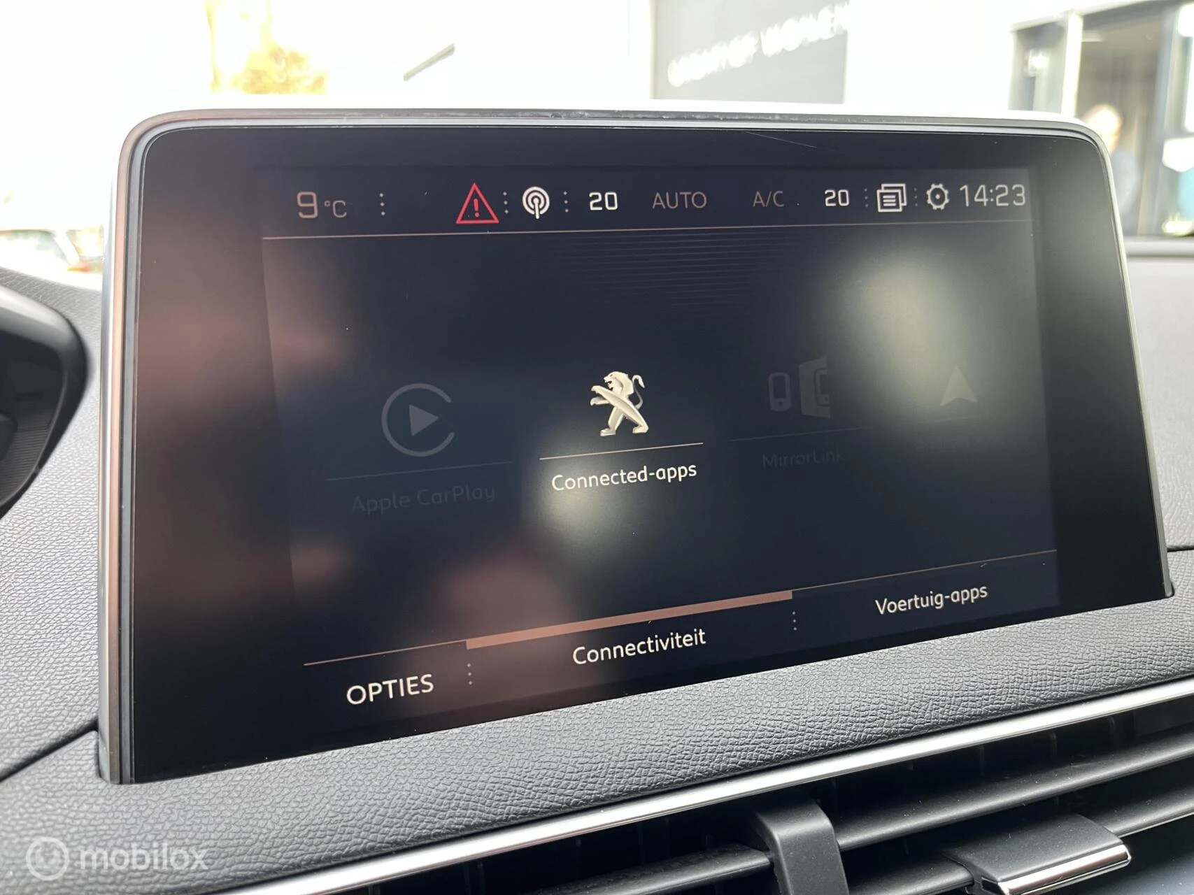 Hoofdafbeelding Peugeot 5008