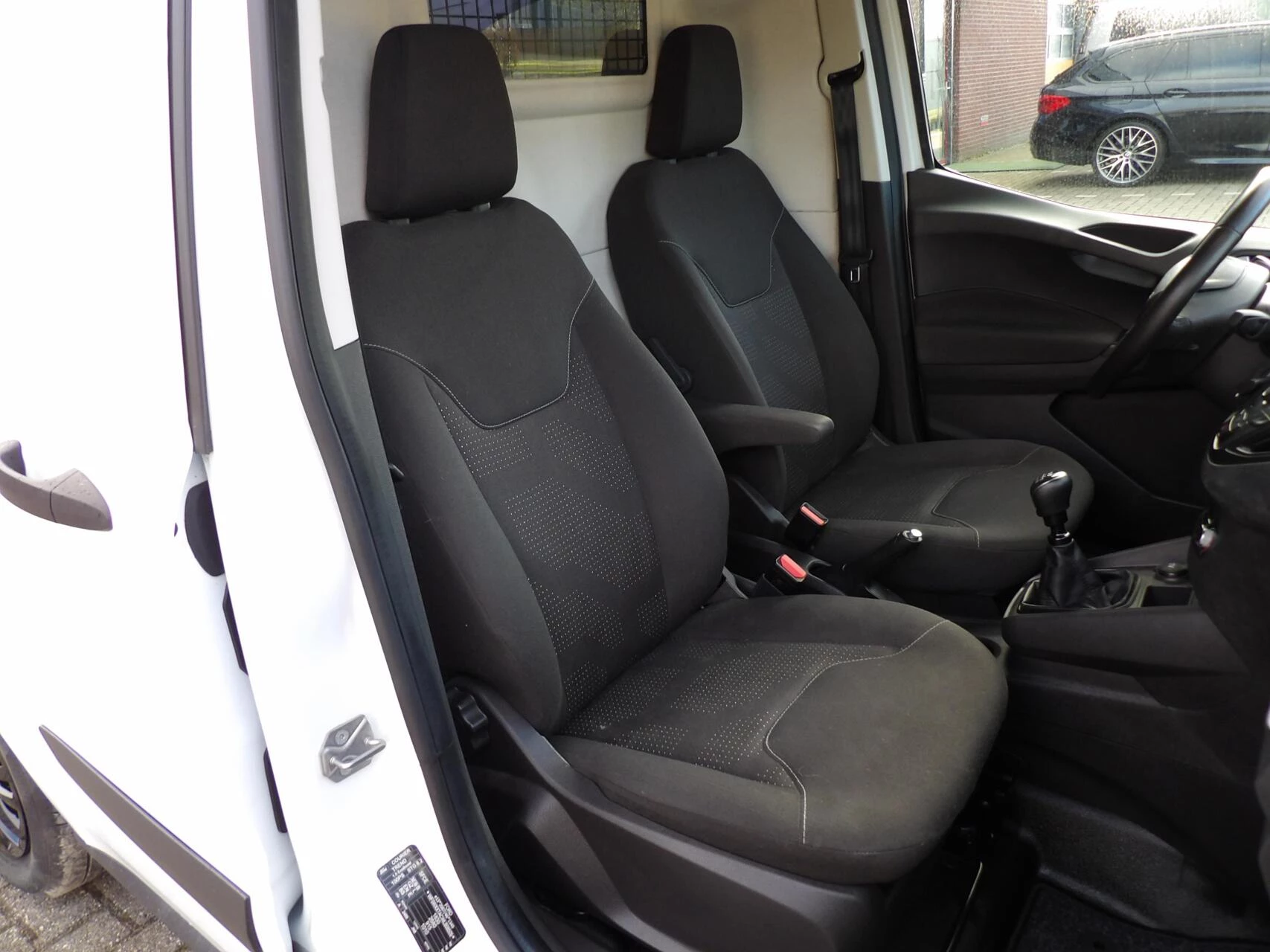 Hoofdafbeelding Ford Transit Courier