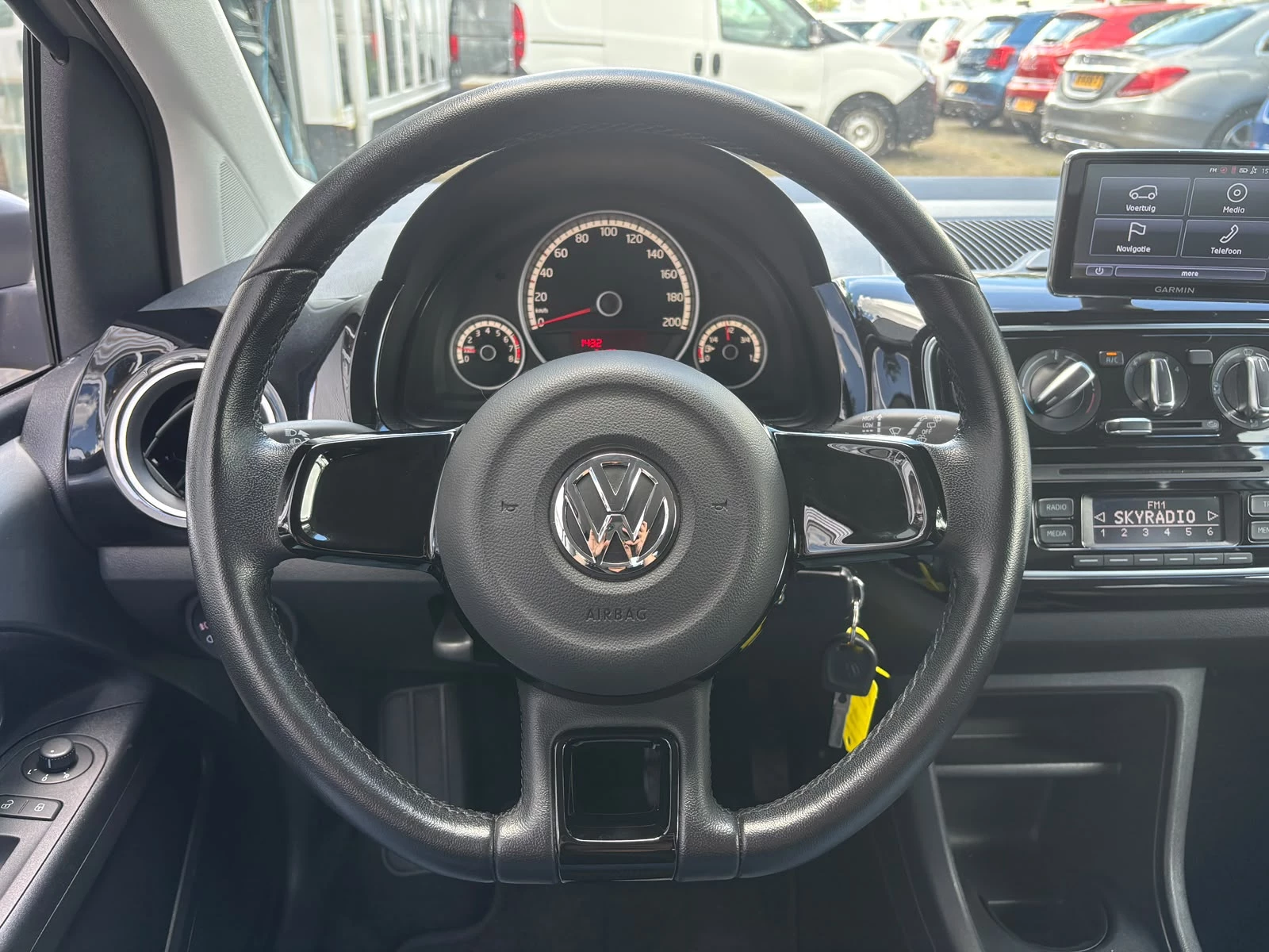 Hoofdafbeelding Volkswagen up!