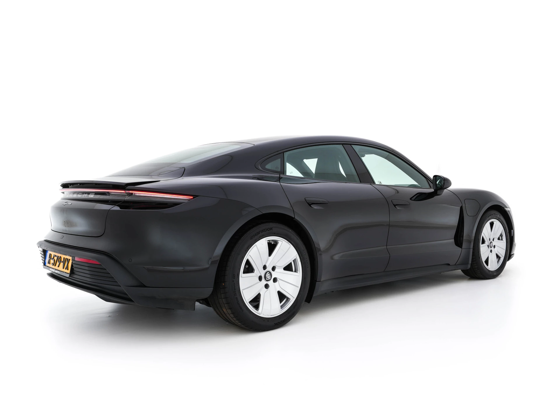 Hoofdafbeelding Porsche Taycan