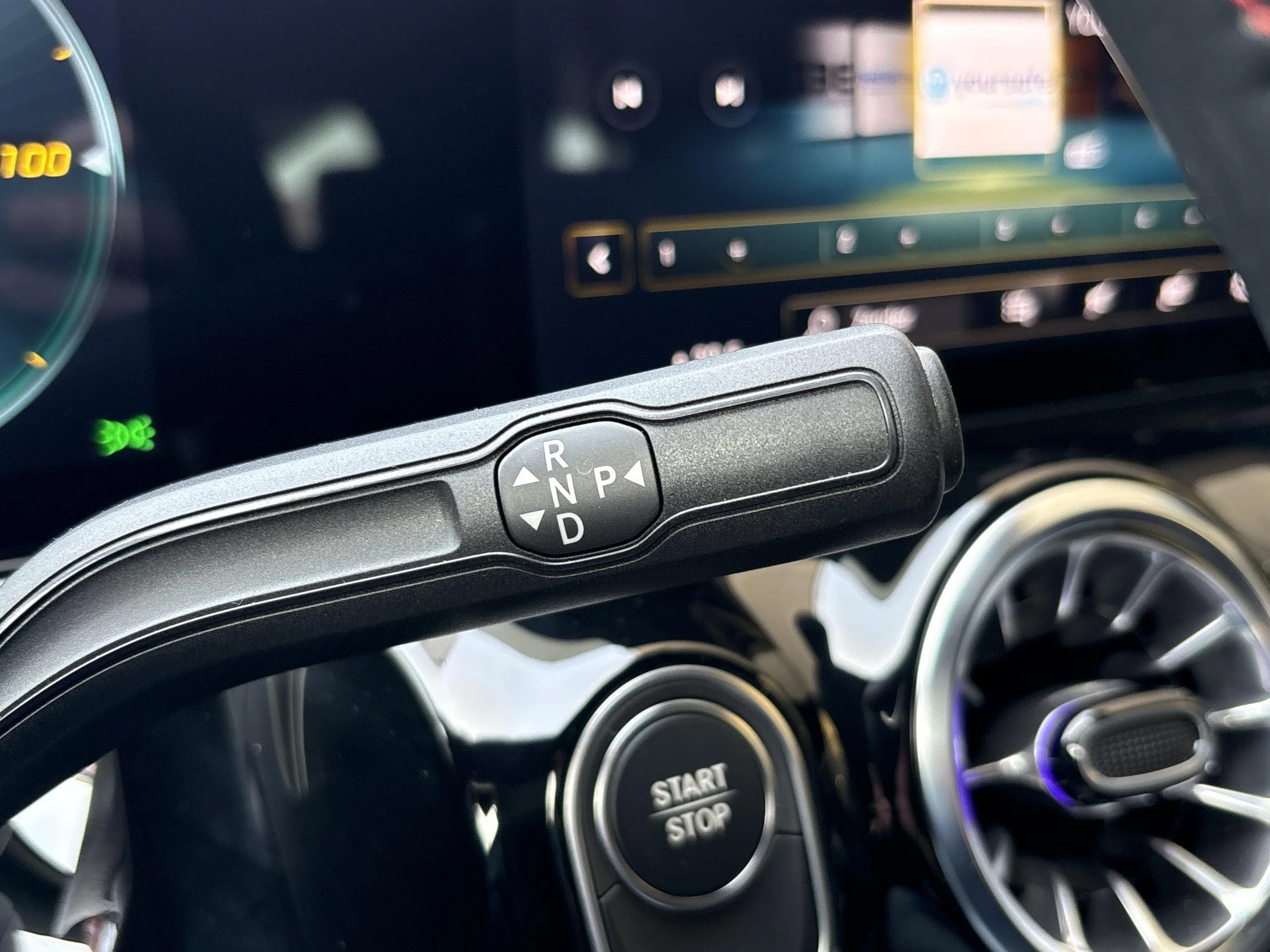 Hoofdafbeelding Mercedes-Benz EQA