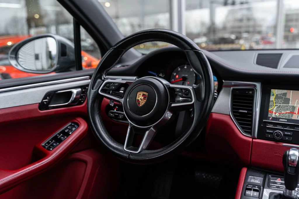 Hoofdafbeelding Porsche Macan