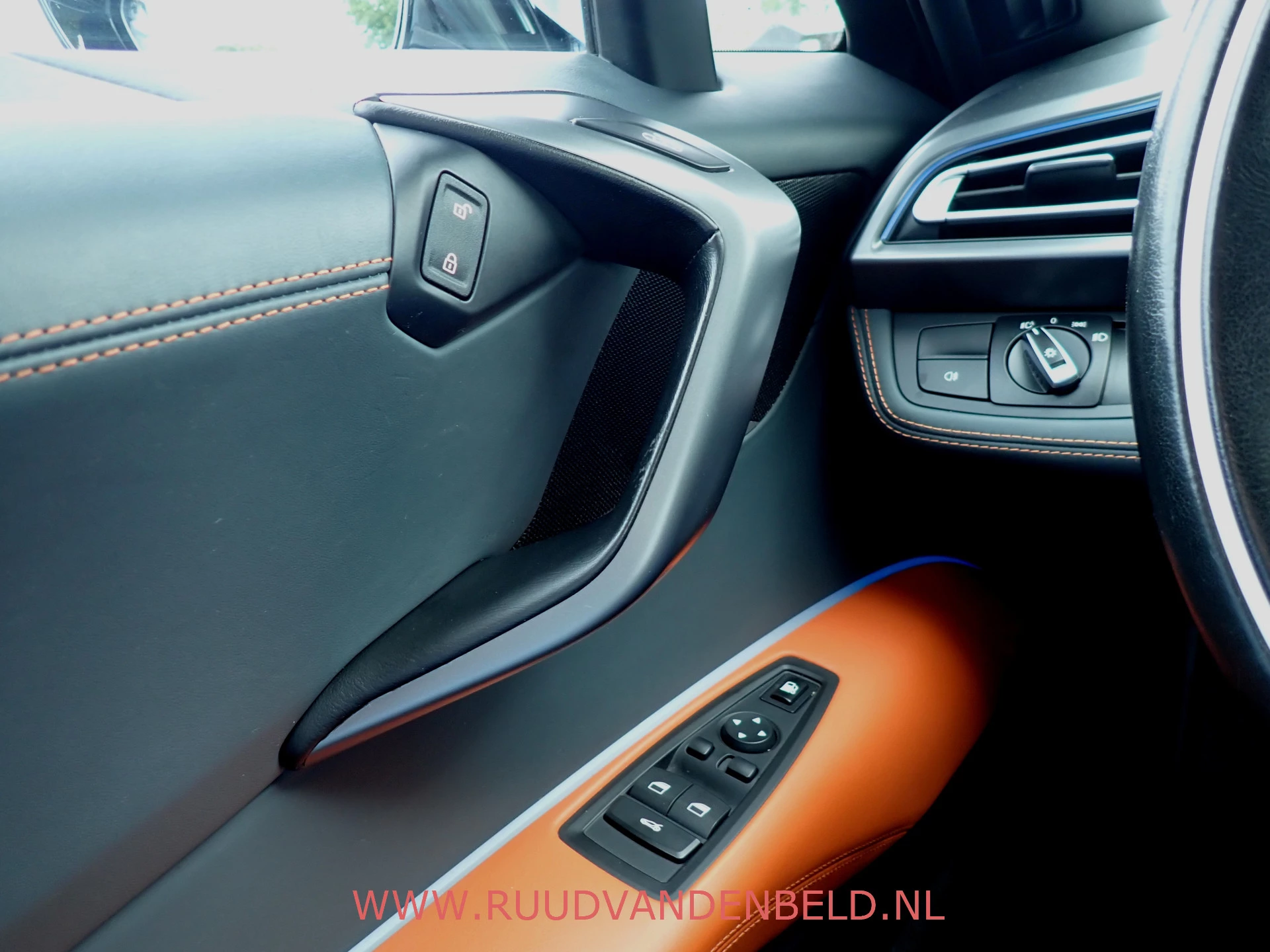Hoofdafbeelding BMW i8