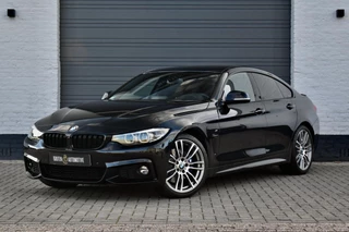BMW 4-serie Gran Coupé 440i High Executive M-sport | Head-up | 19" | Leder |