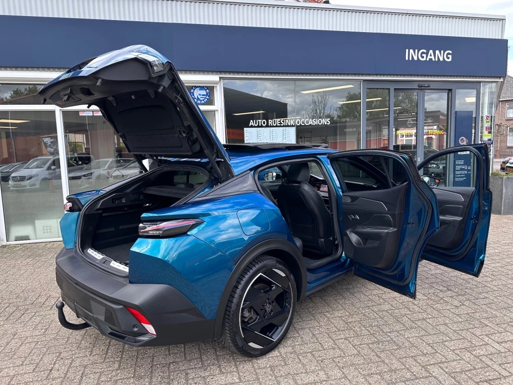 Hoofdafbeelding Peugeot 408