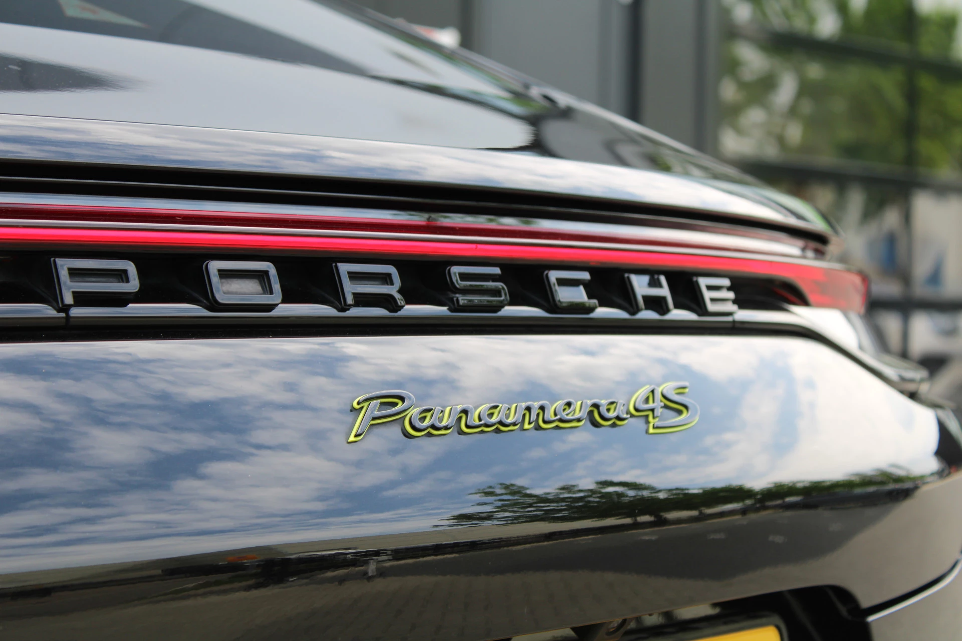 Hoofdafbeelding Porsche Panamera