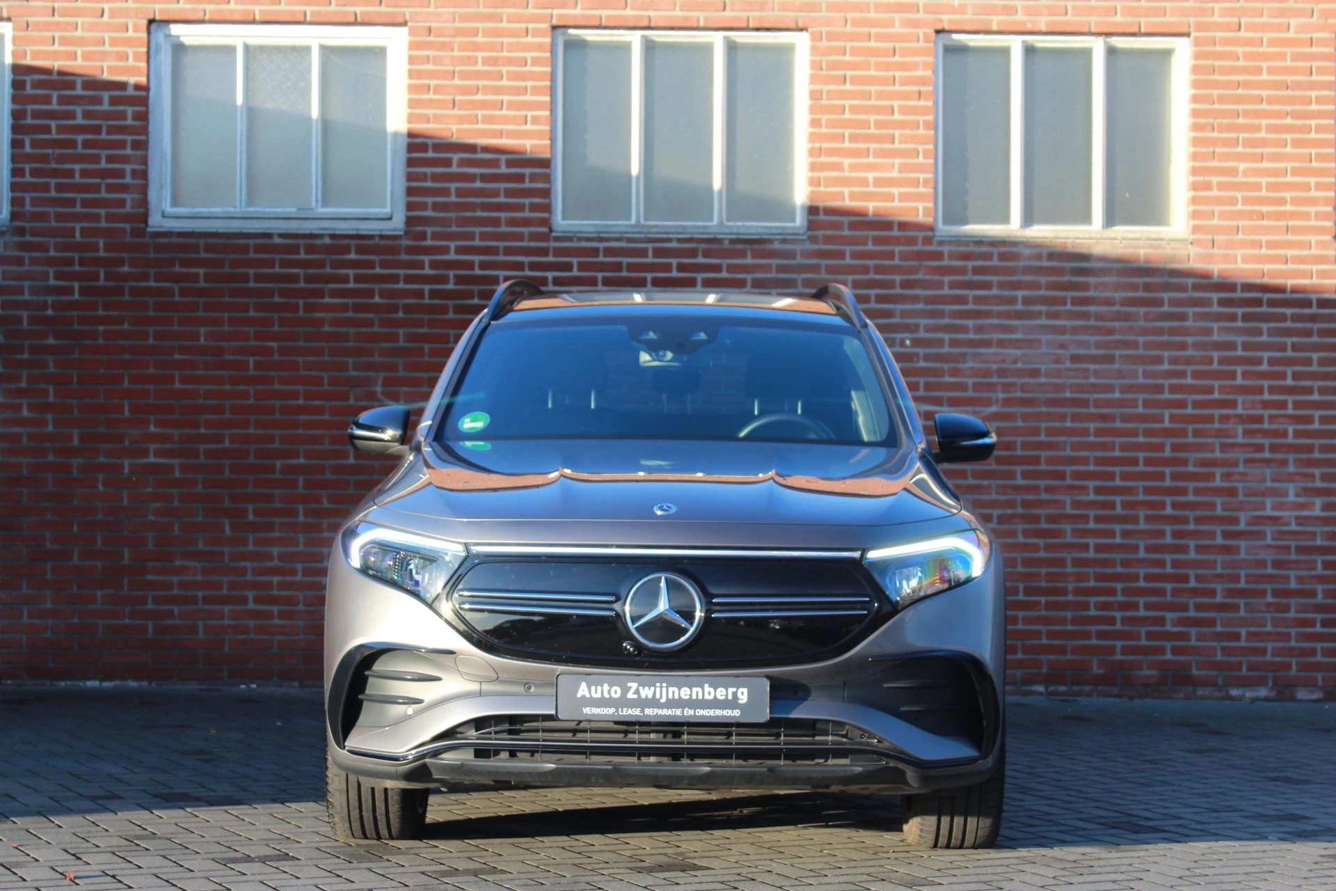 Hoofdafbeelding Mercedes-Benz EQB