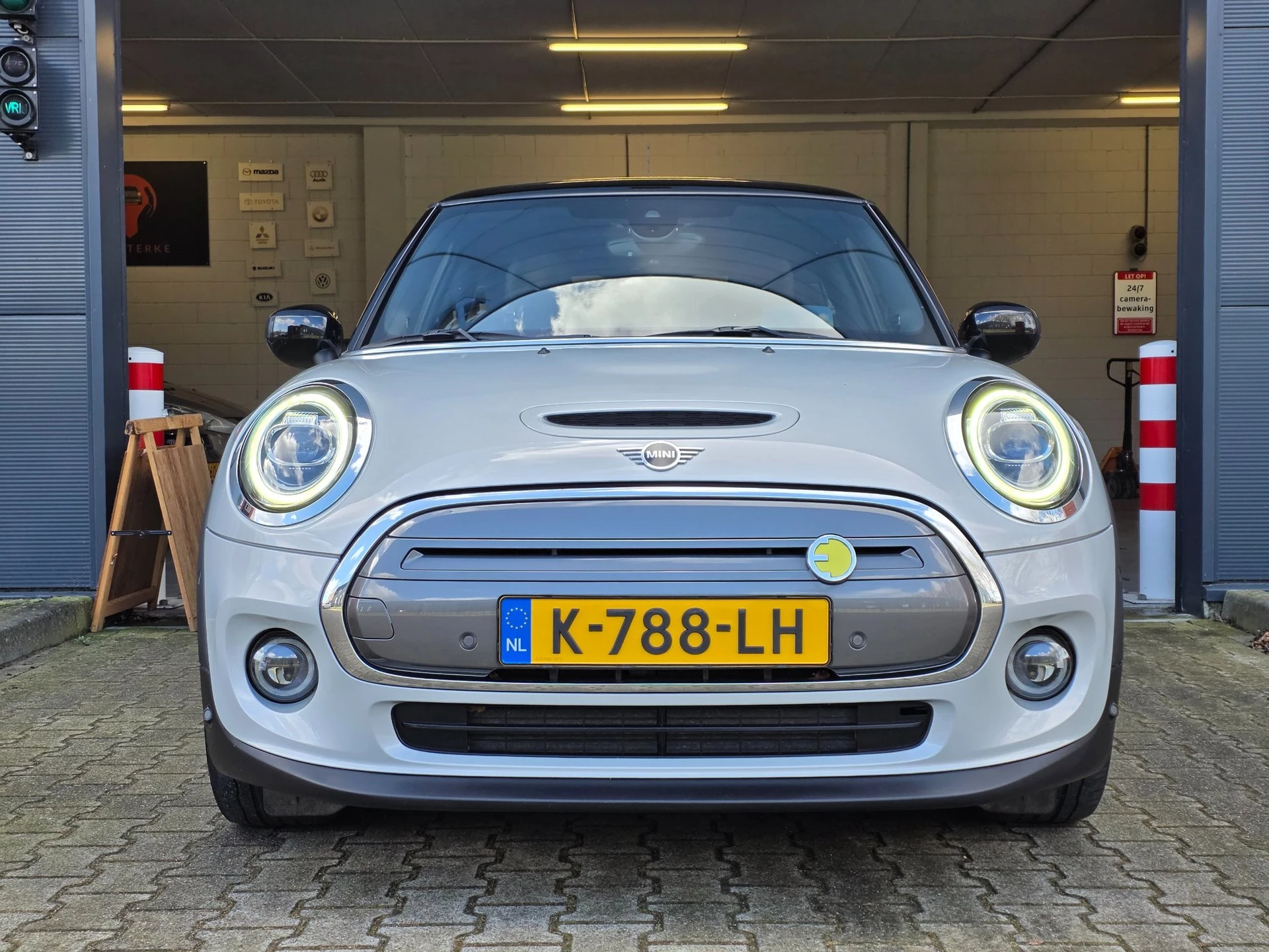 Hoofdafbeelding MINI Electric