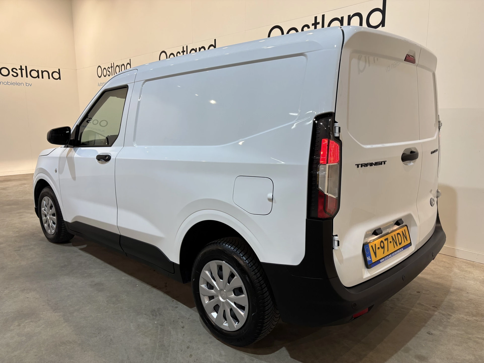 Hoofdafbeelding Ford Transit Courier