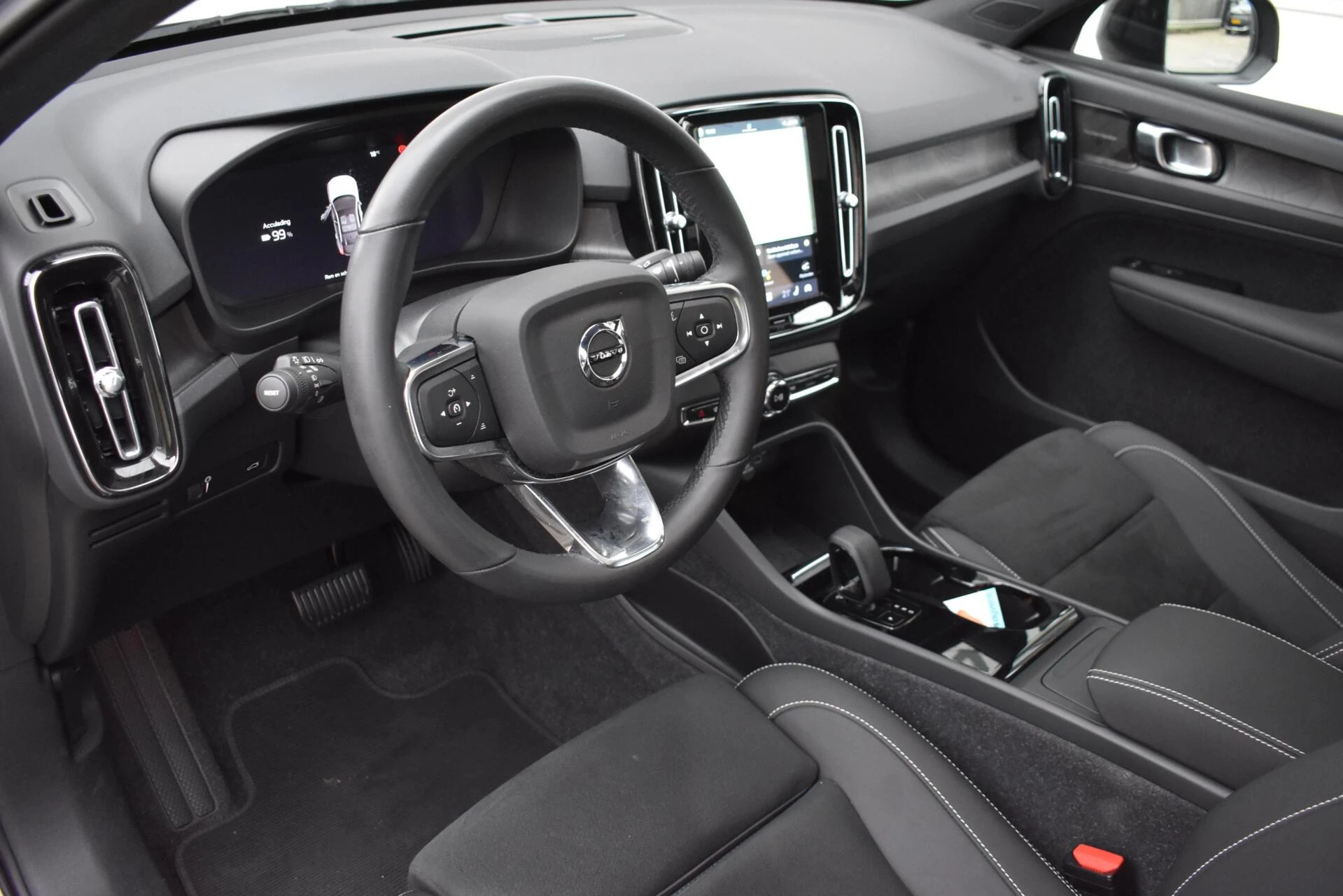 Hoofdafbeelding Volvo C40