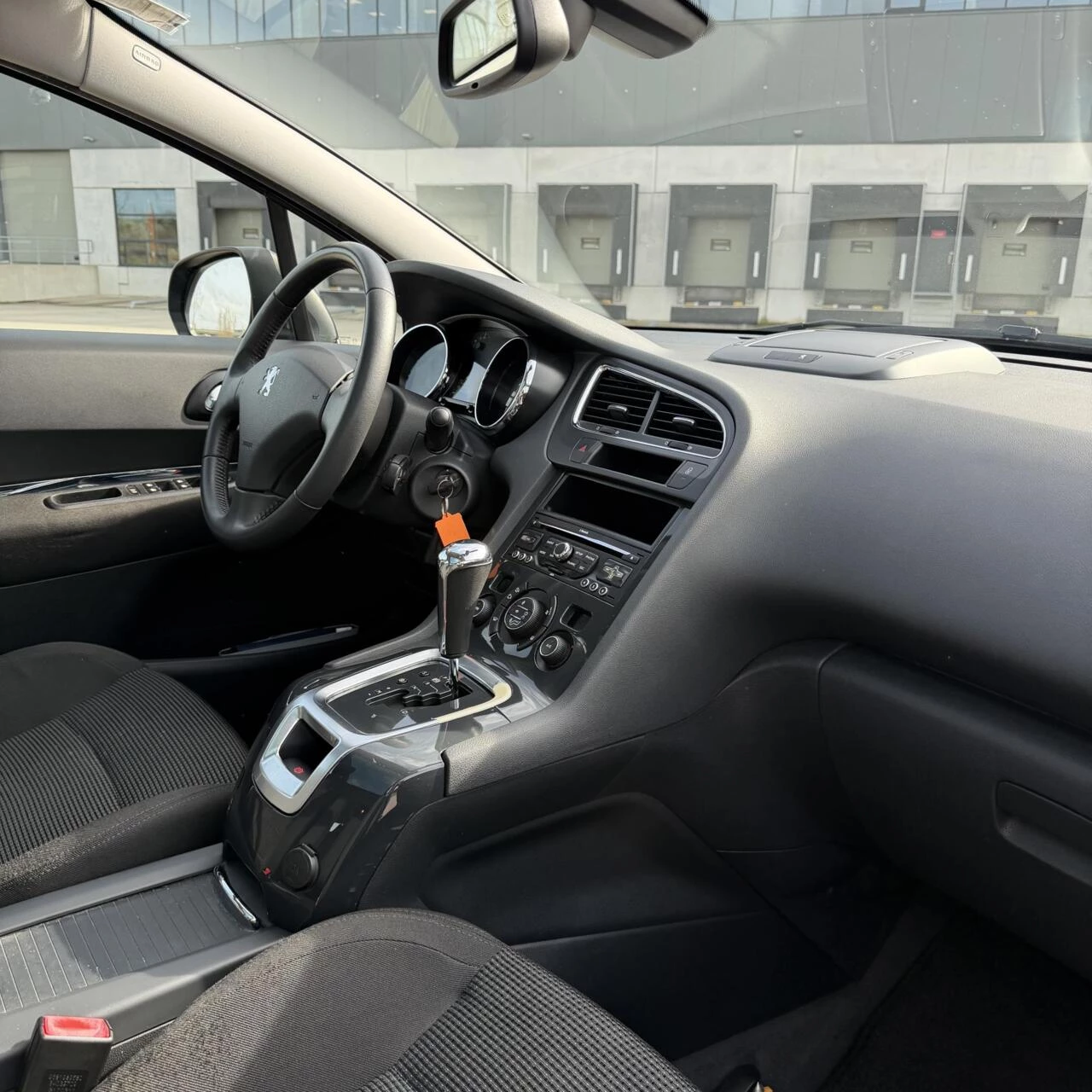 Hoofdafbeelding Peugeot 5008