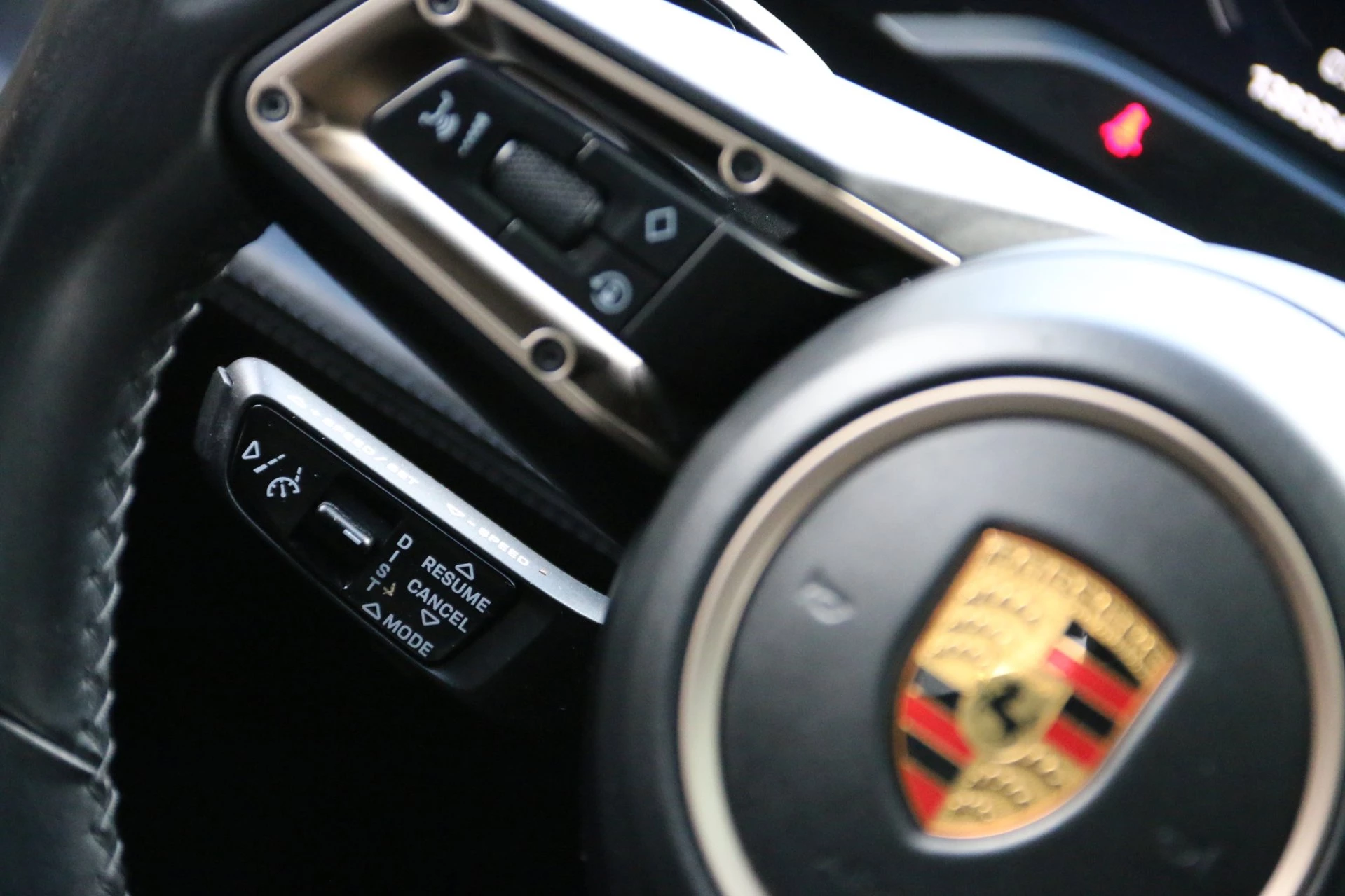 Hoofdafbeelding Porsche Taycan