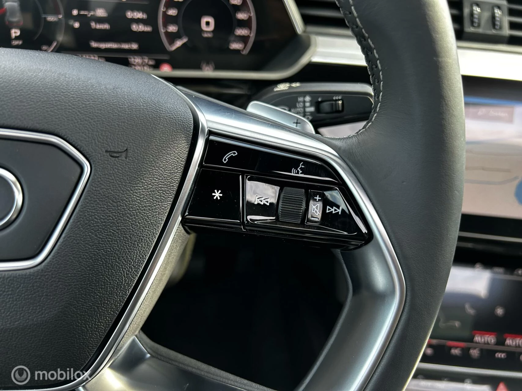 Hoofdafbeelding Audi e-tron