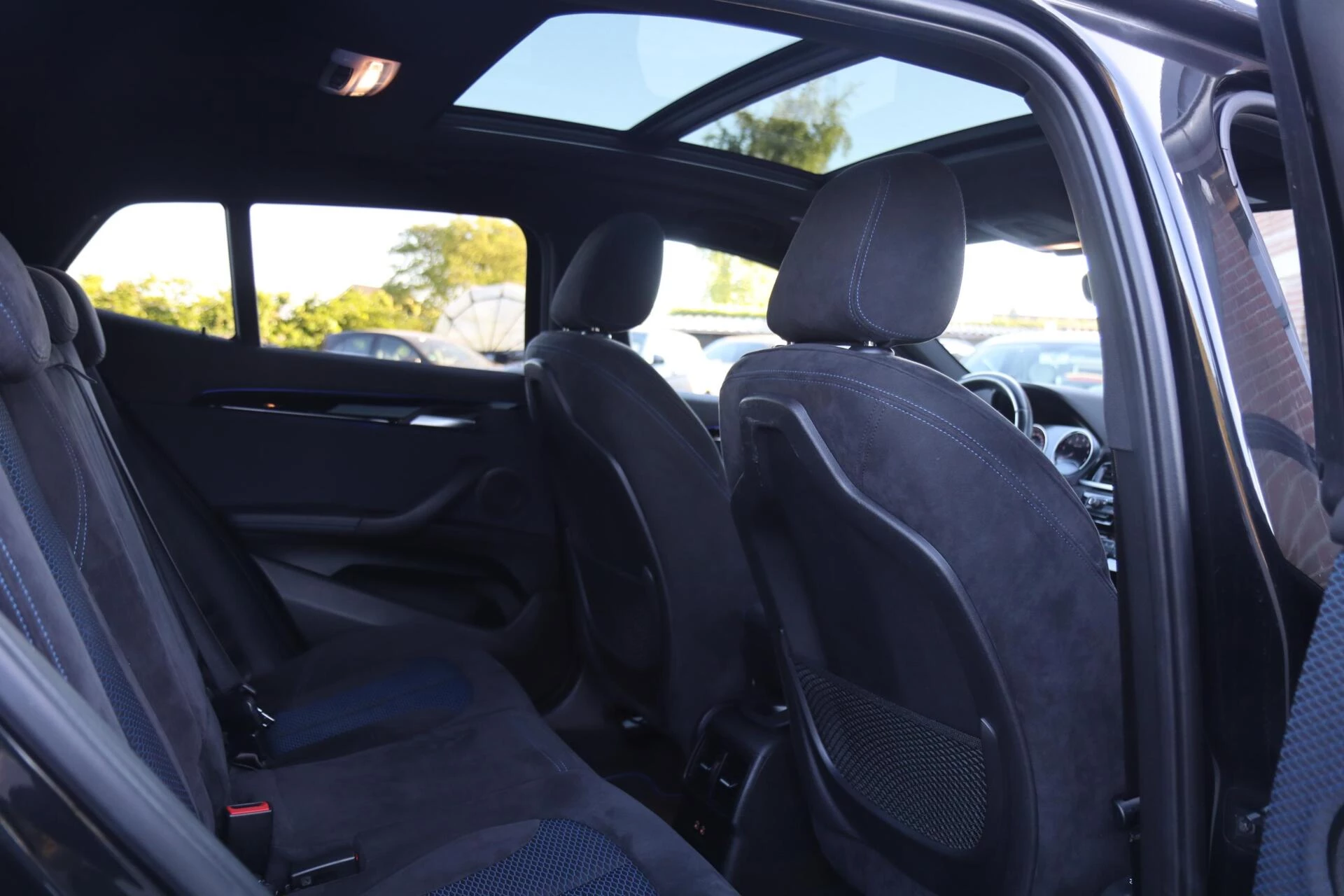 Hoofdafbeelding BMW X2