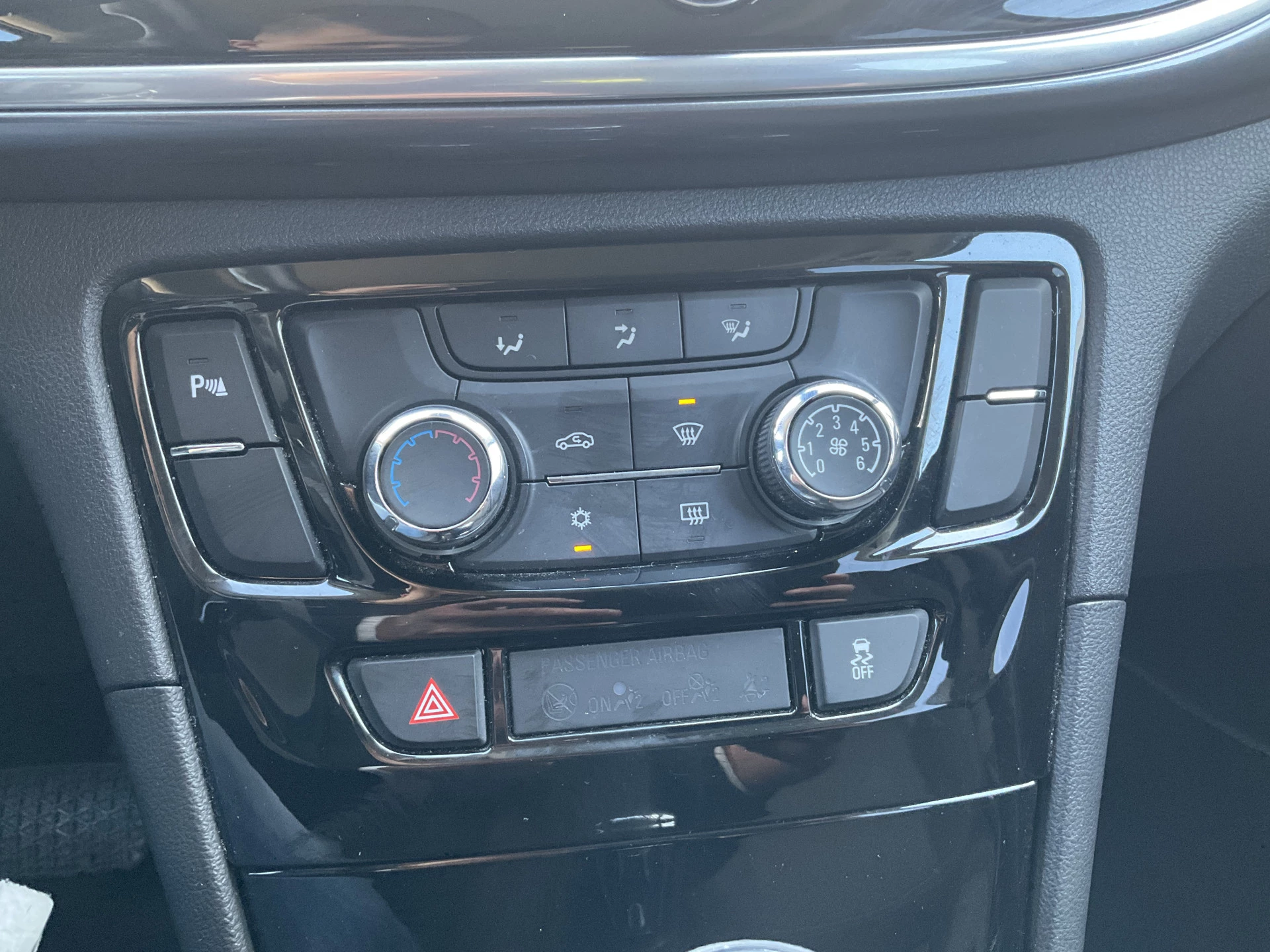 Hoofdafbeelding Opel Mokka X