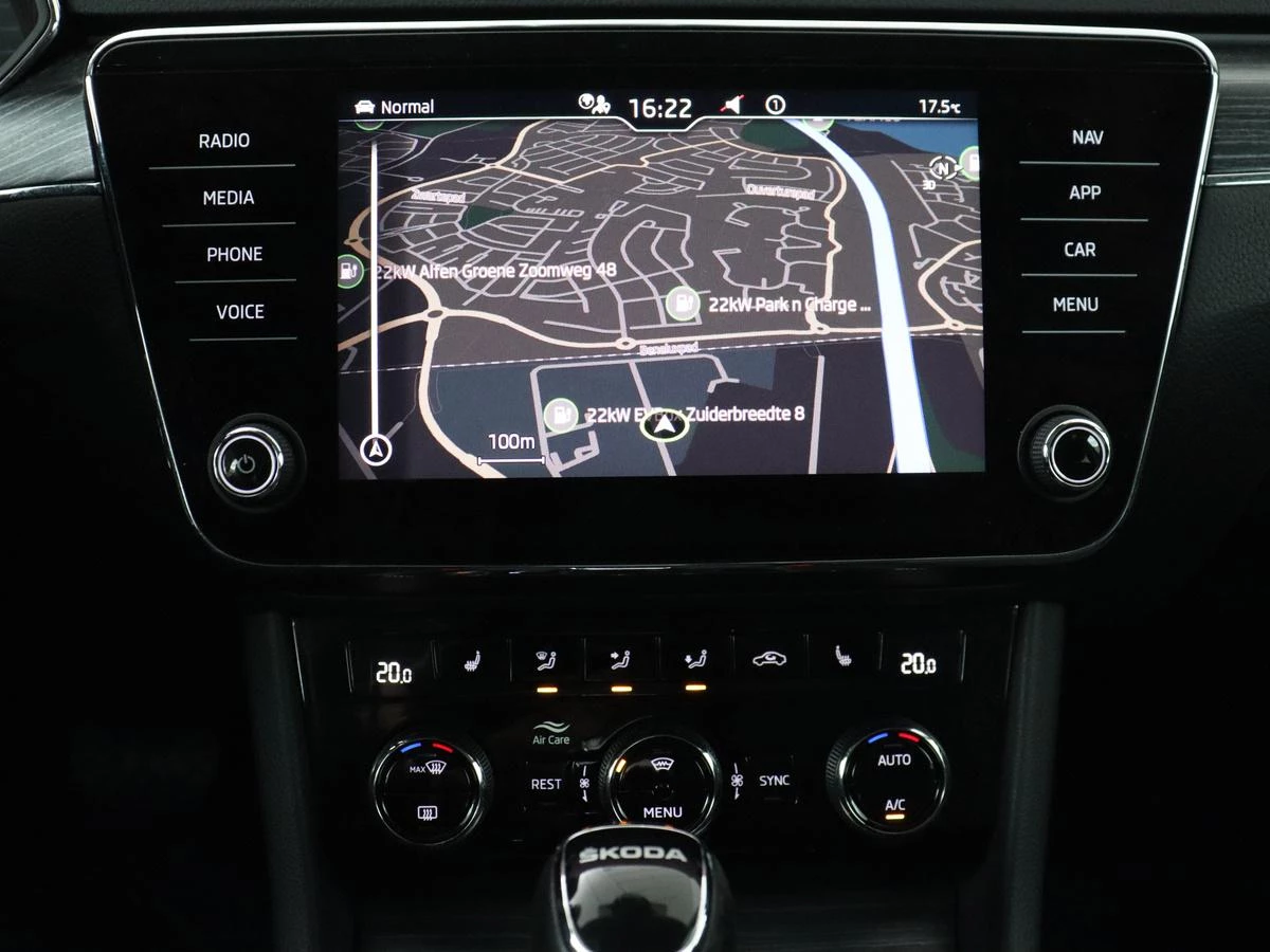 Hoofdafbeelding Škoda Superb