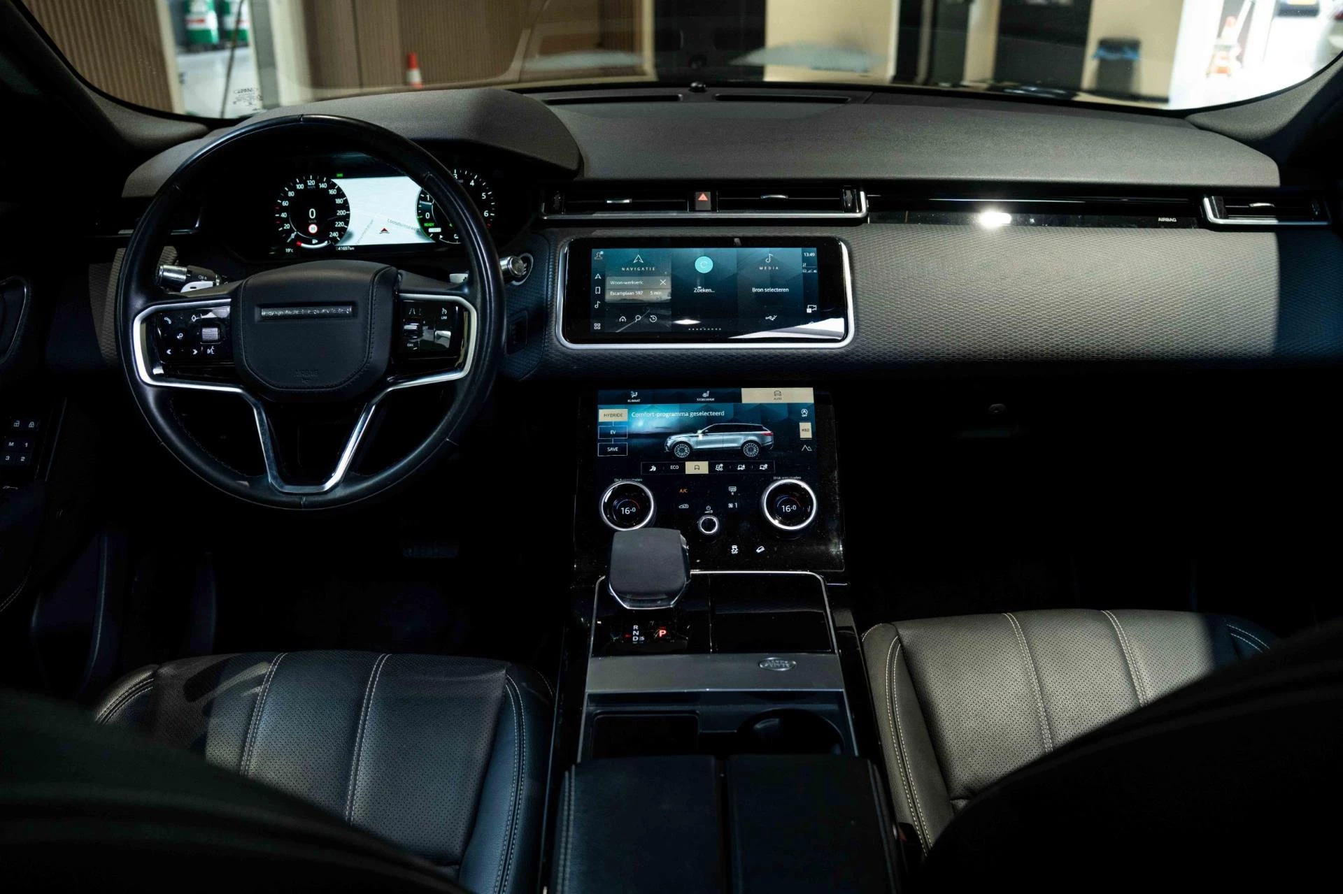 Hoofdafbeelding Land Rover Range Rover Velar