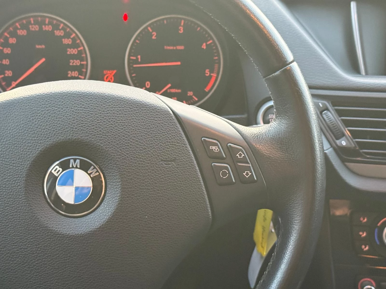 Hoofdafbeelding BMW X1