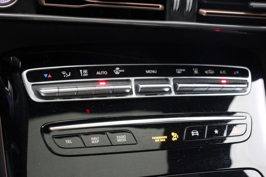 Hoofdafbeelding Mercedes-Benz EQC
