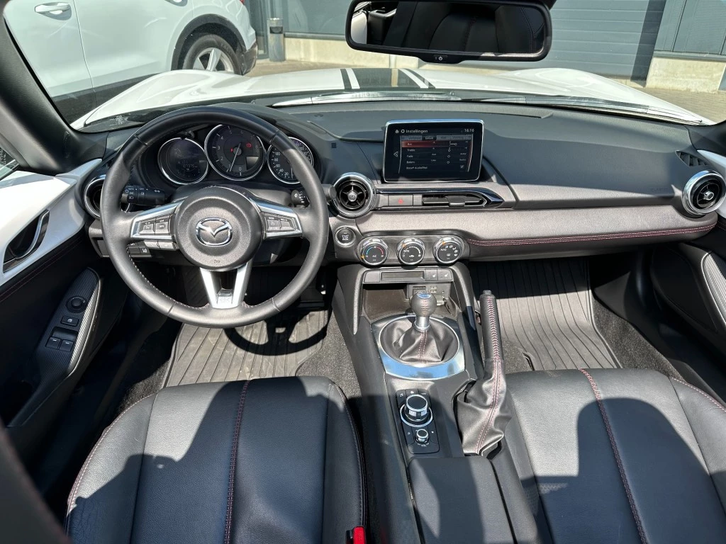 Hoofdafbeelding Mazda MX-5