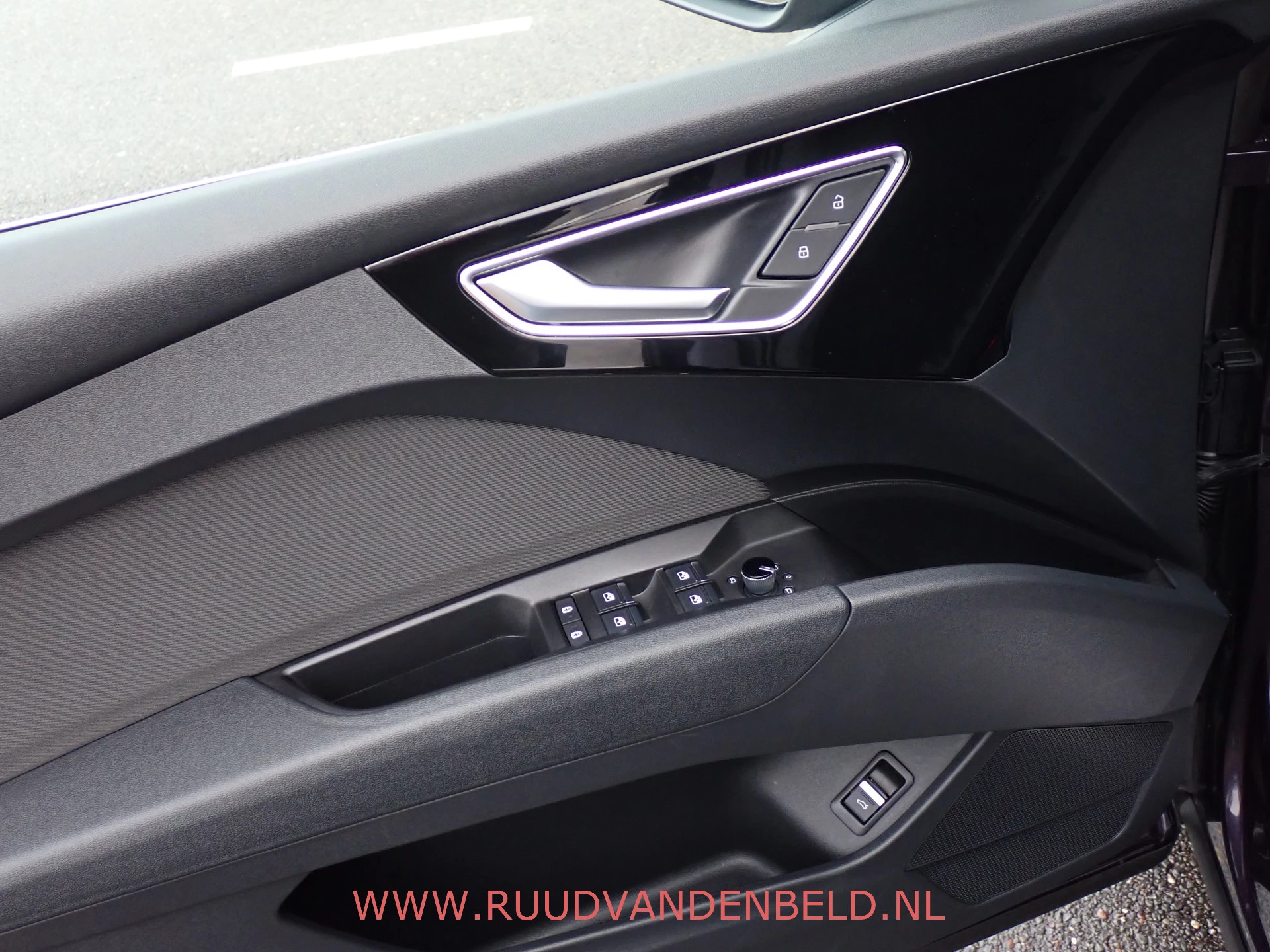 Hoofdafbeelding Audi Q4 e-tron
