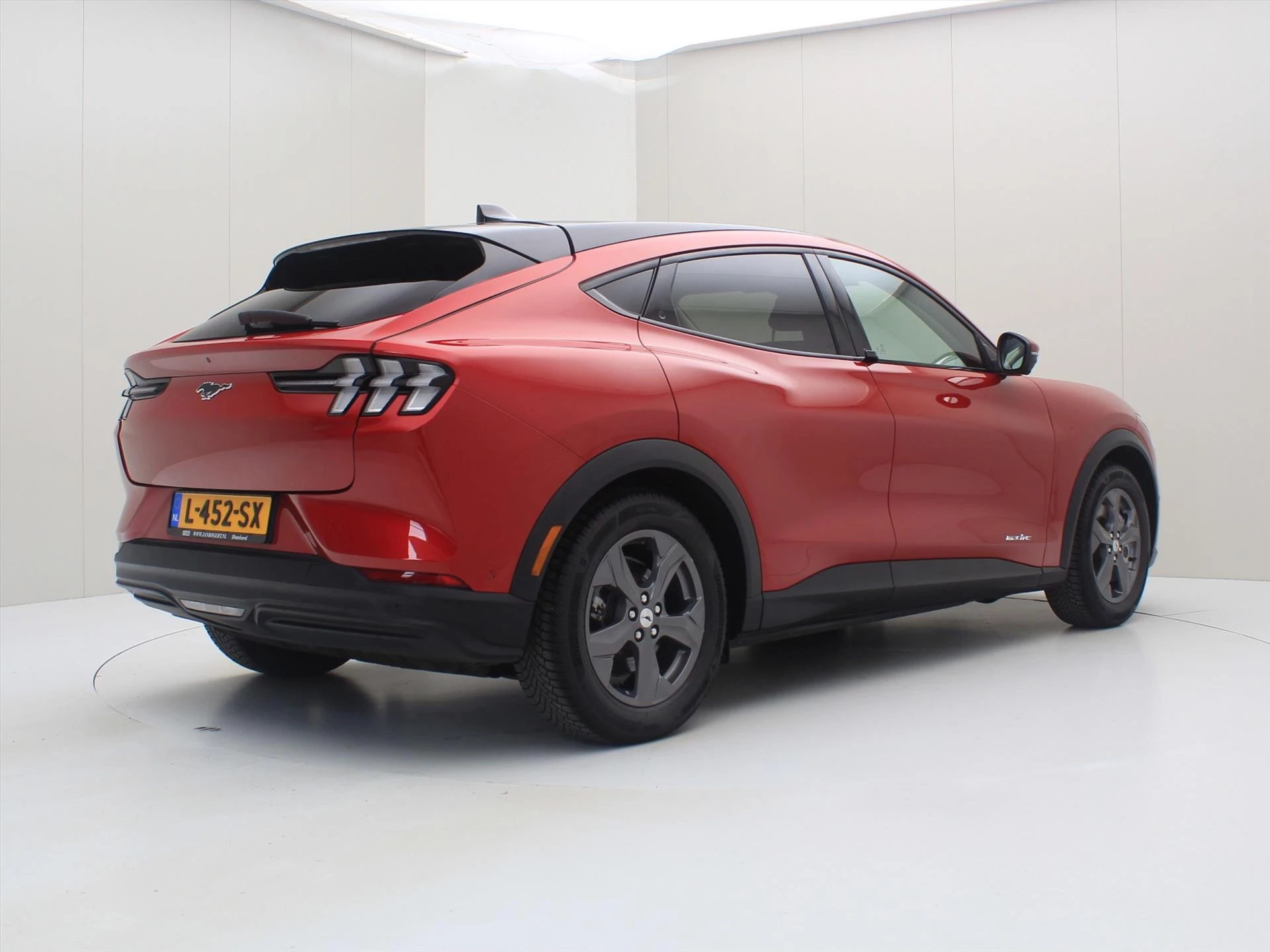 Hoofdafbeelding Ford Mustang Mach-E