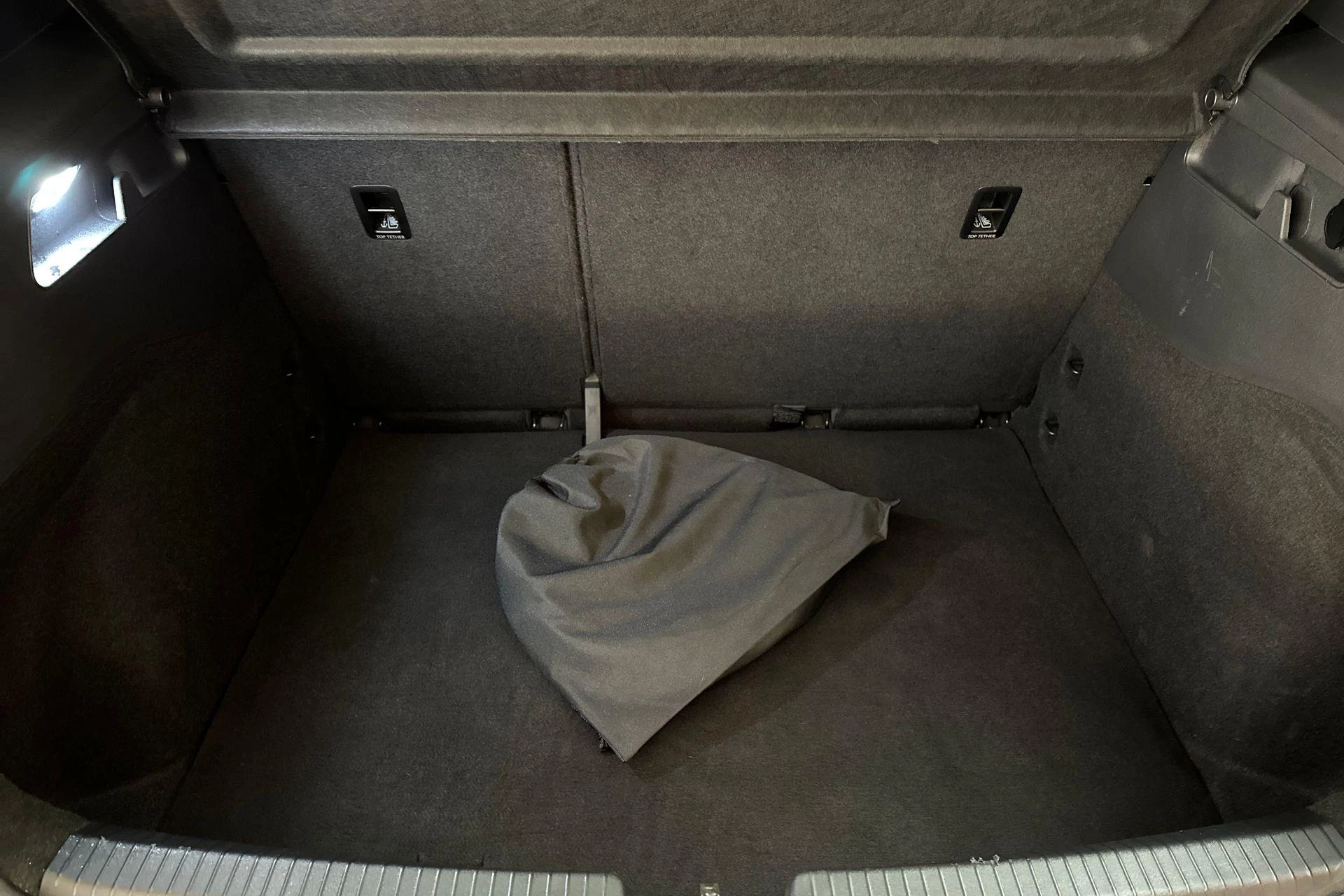 Hoofdafbeelding CUPRA Born