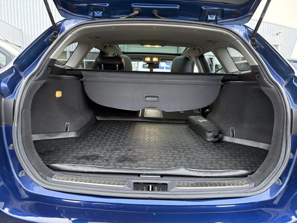 Hoofdafbeelding Toyota Avensis