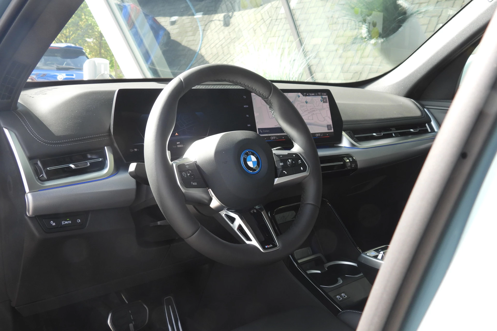 Hoofdafbeelding BMW iX1