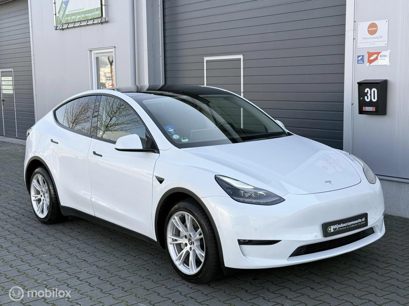 Hoofdafbeelding Tesla Model Y