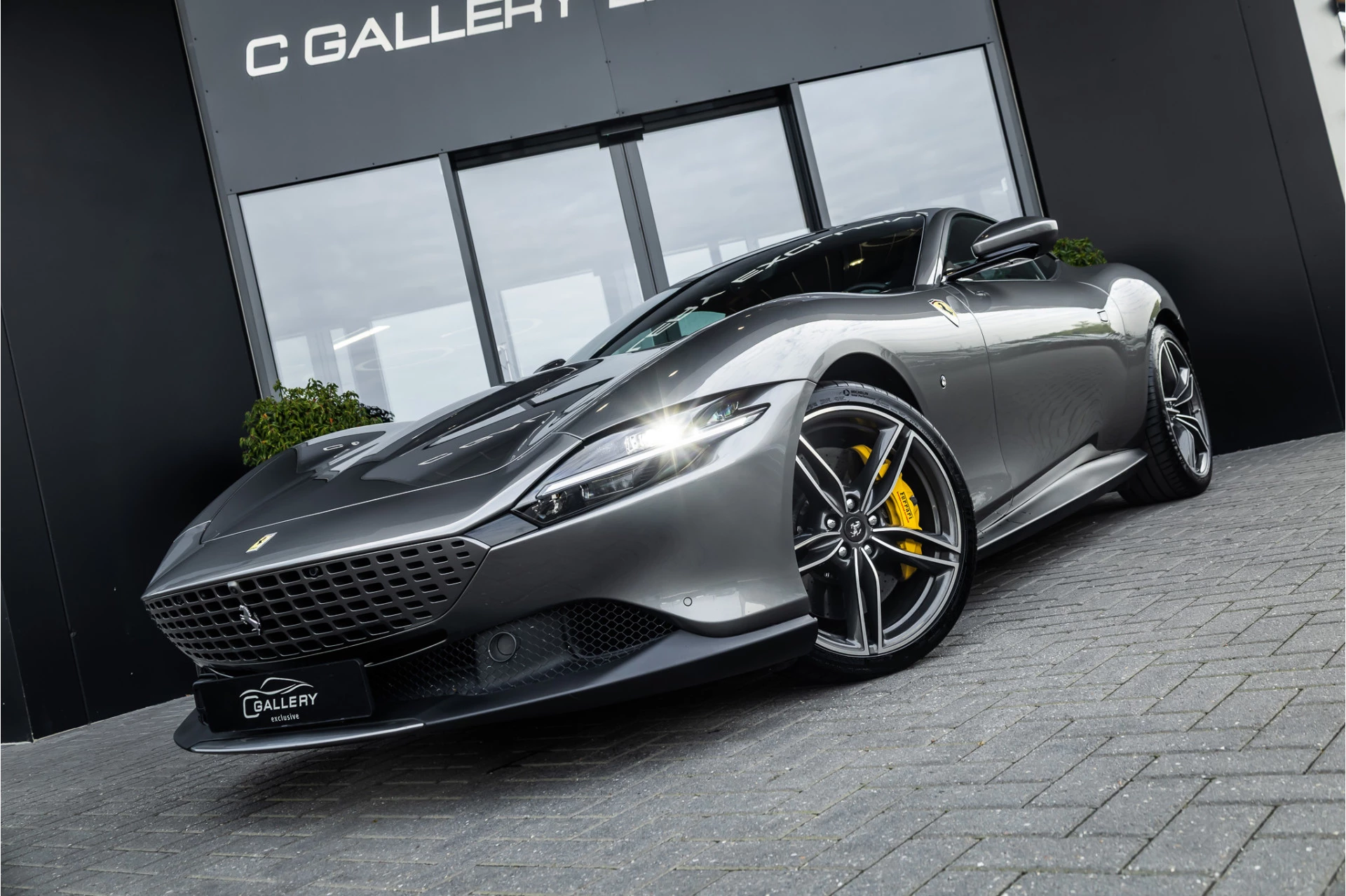 Hoofdafbeelding Ferrari Roma