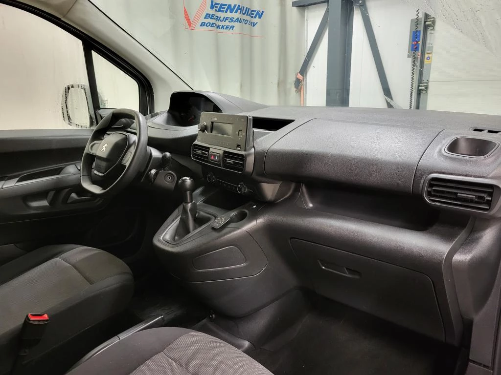 Hoofdafbeelding Peugeot Partner