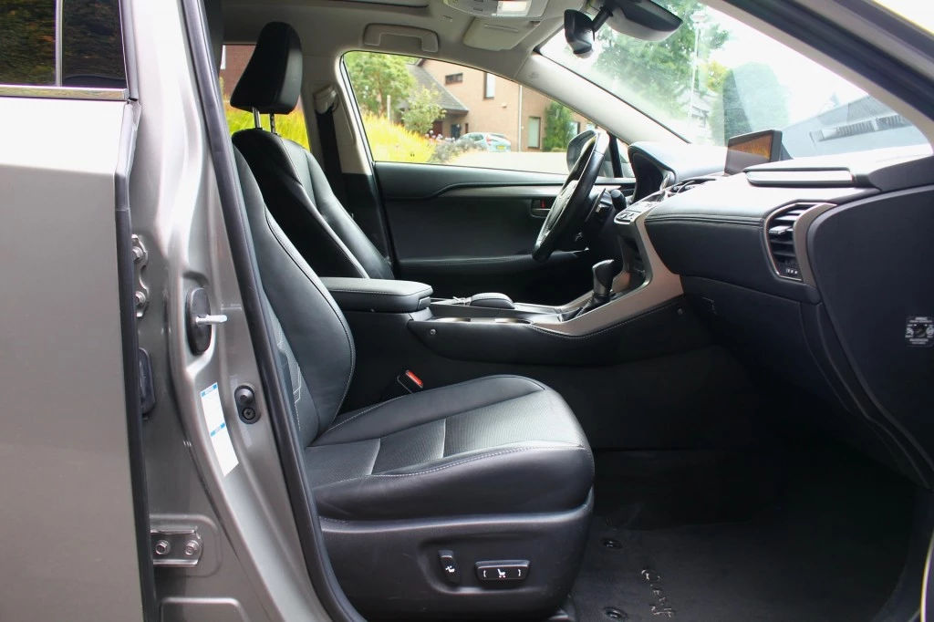 Hoofdafbeelding Lexus NX