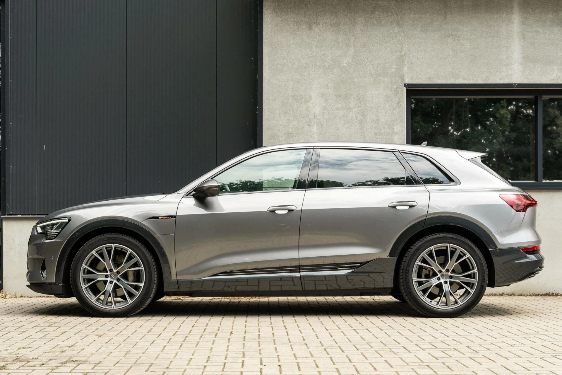 Hoofdafbeelding Audi e-tron