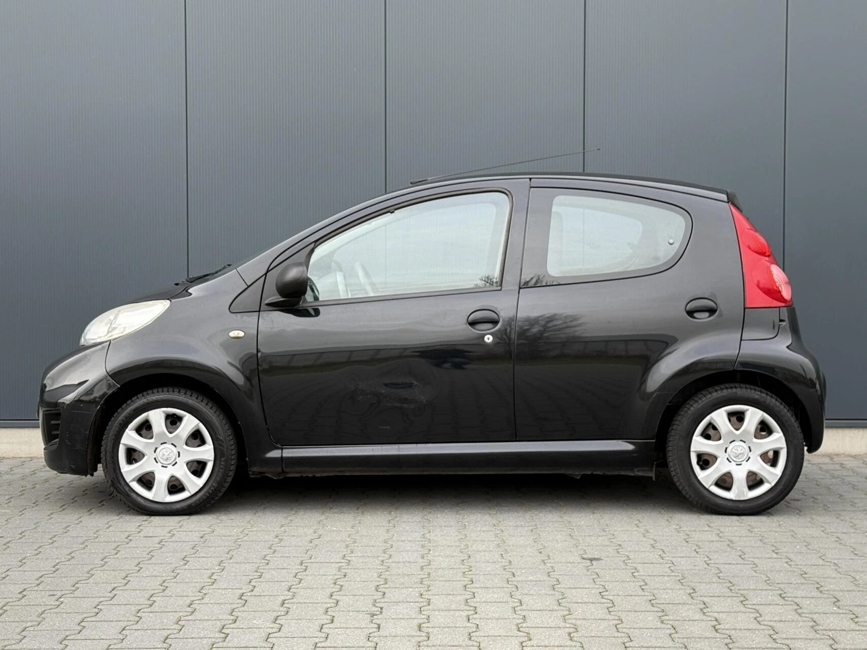Hoofdafbeelding Peugeot 107