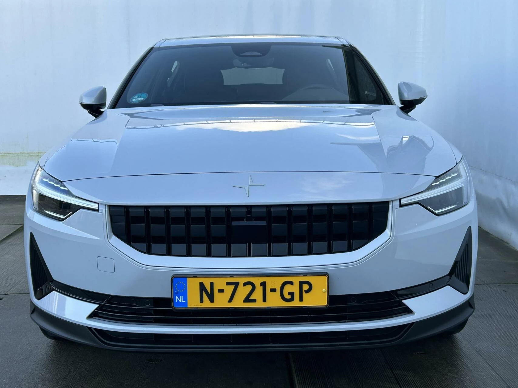 Hoofdafbeelding Polestar 2