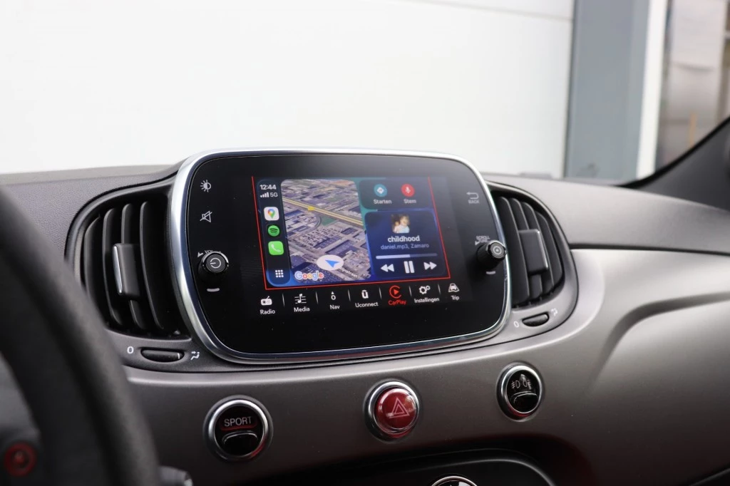 Hoofdafbeelding Fiat 500C