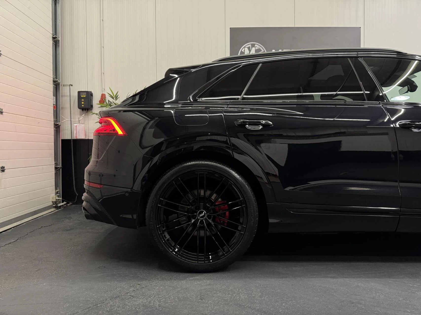 Hoofdafbeelding Audi Q8