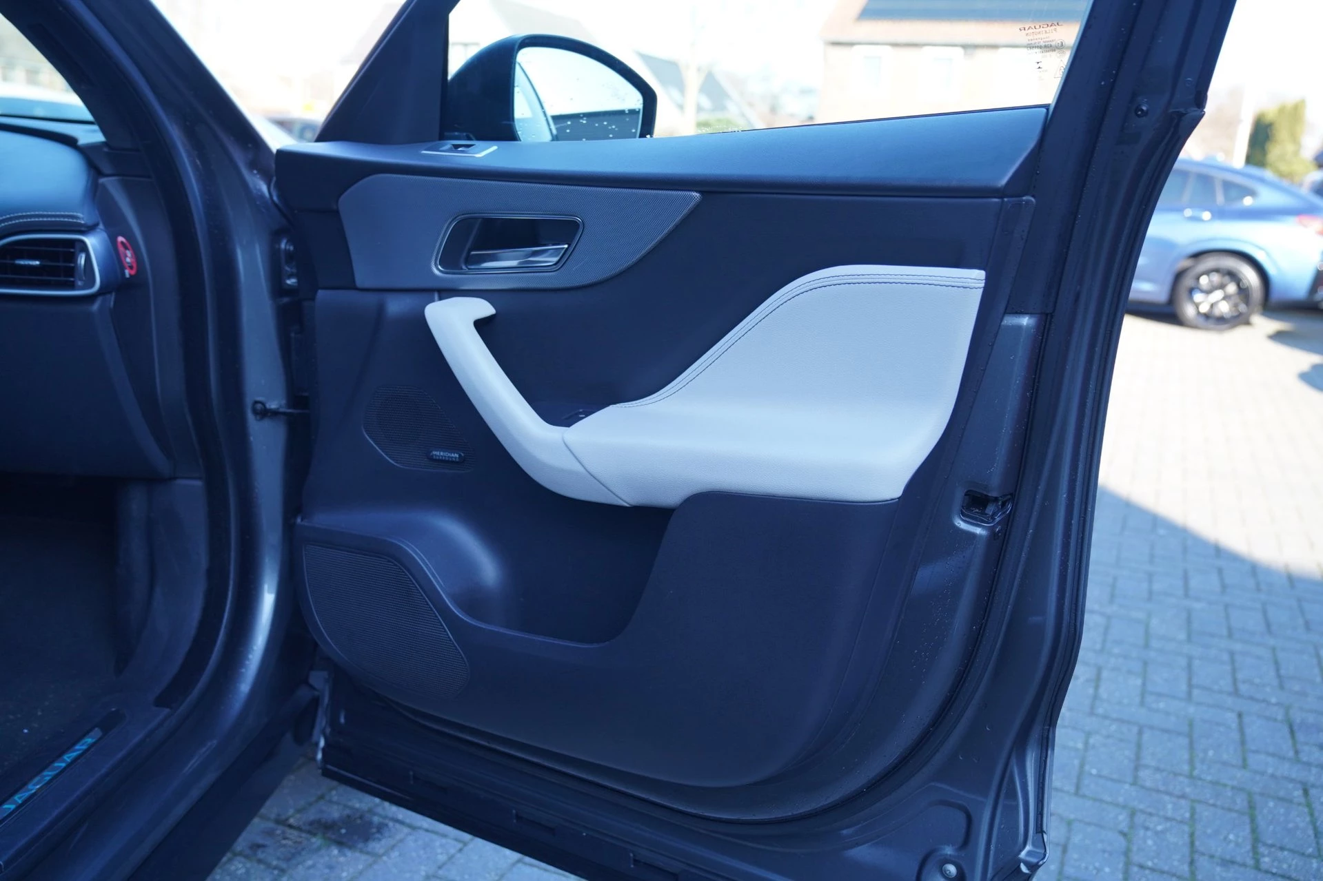 Hoofdafbeelding Jaguar F-PACE