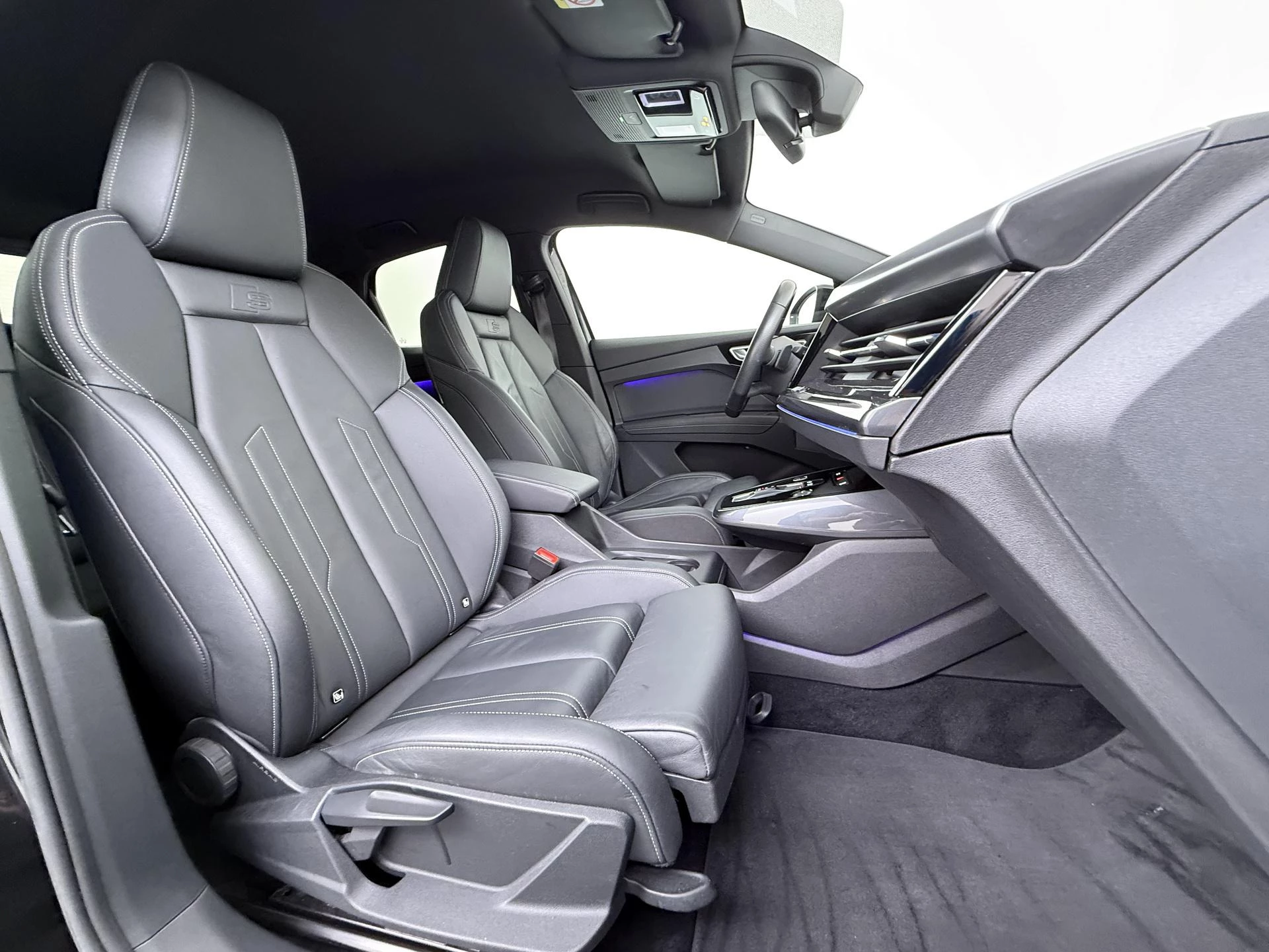 Hoofdafbeelding Audi Q4 Sportback e-tron