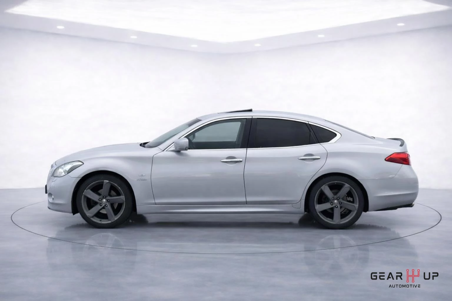 Hoofdafbeelding Infiniti M