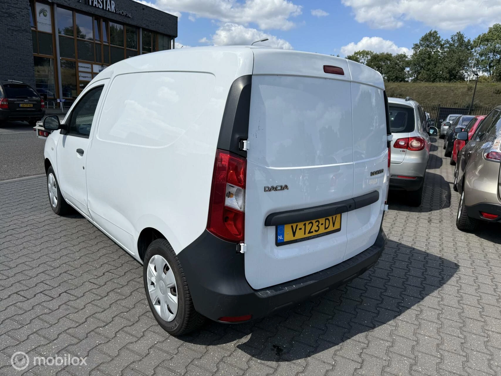 Hoofdafbeelding Dacia Dokker