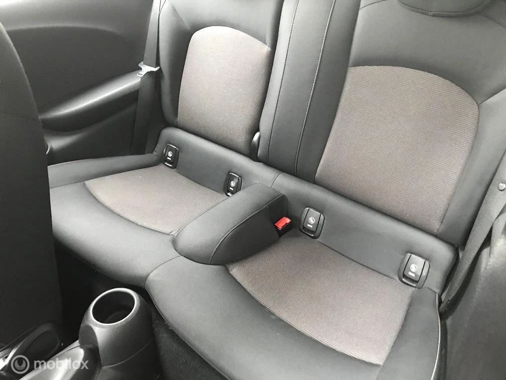 Hoofdafbeelding MINI One