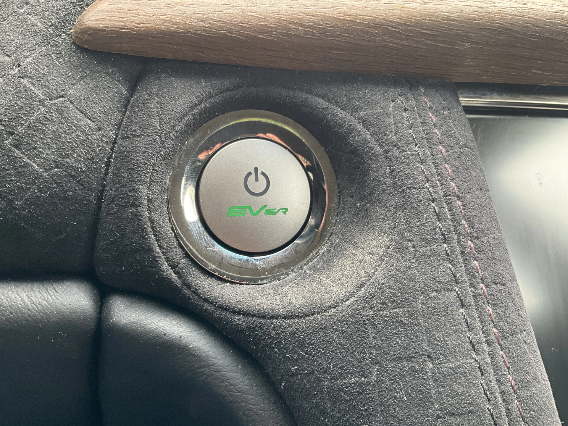 Hoofdafbeelding Fisker Karma