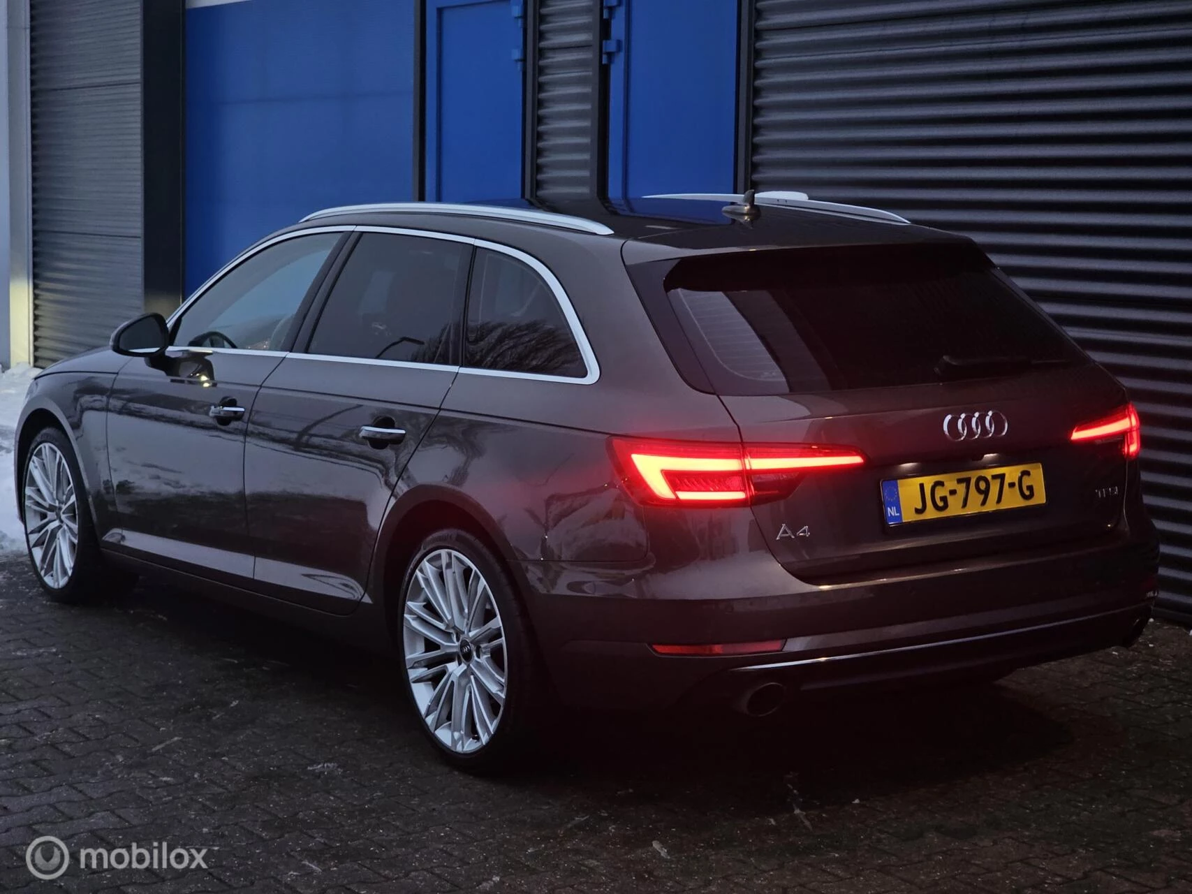 Hoofdafbeelding Audi A4