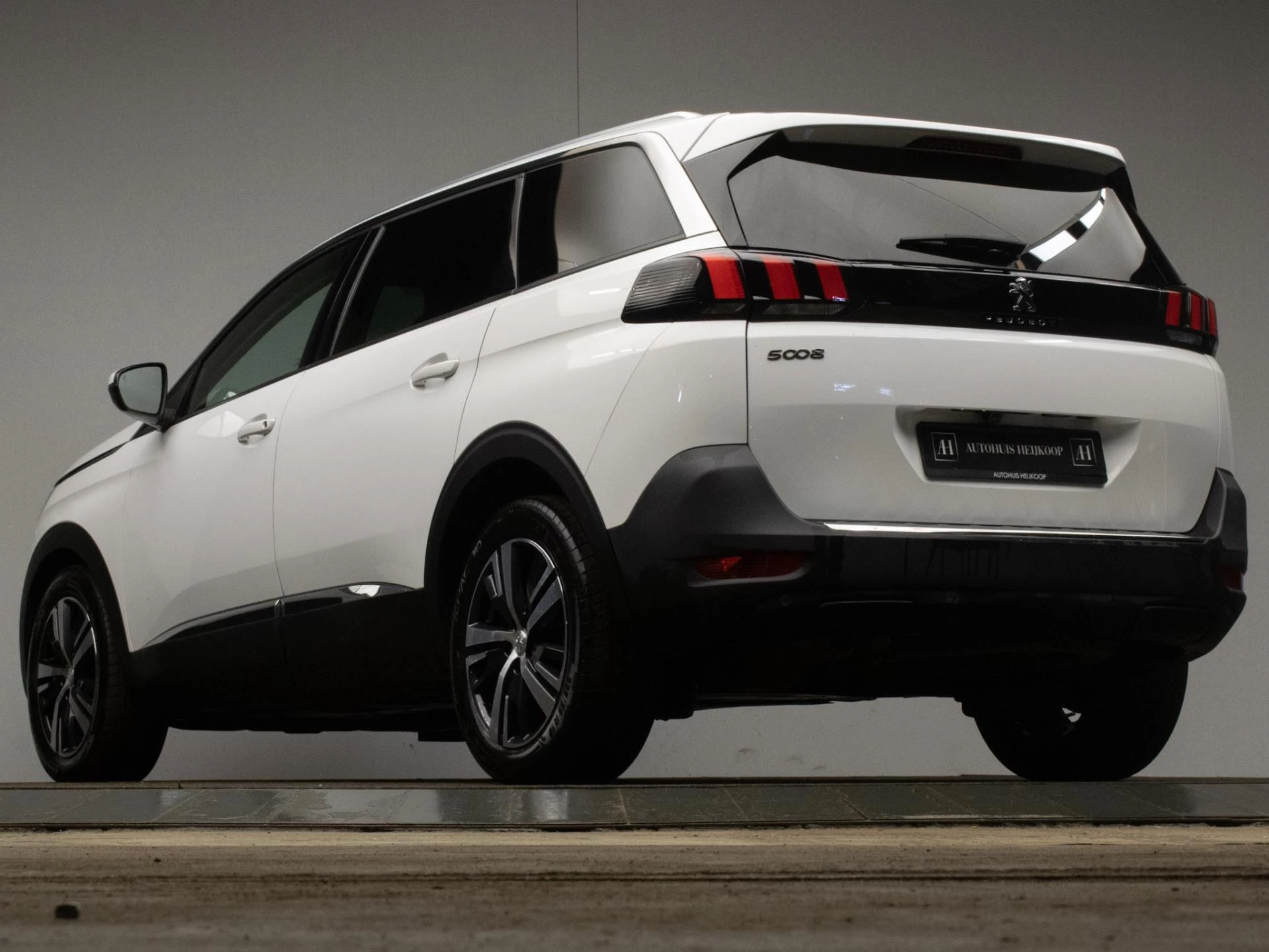 Hoofdafbeelding Peugeot 5008