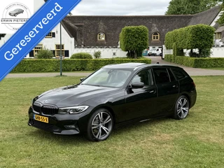 BMW 3-serie Touring 320d High Executive Edition Mild-Hybrid