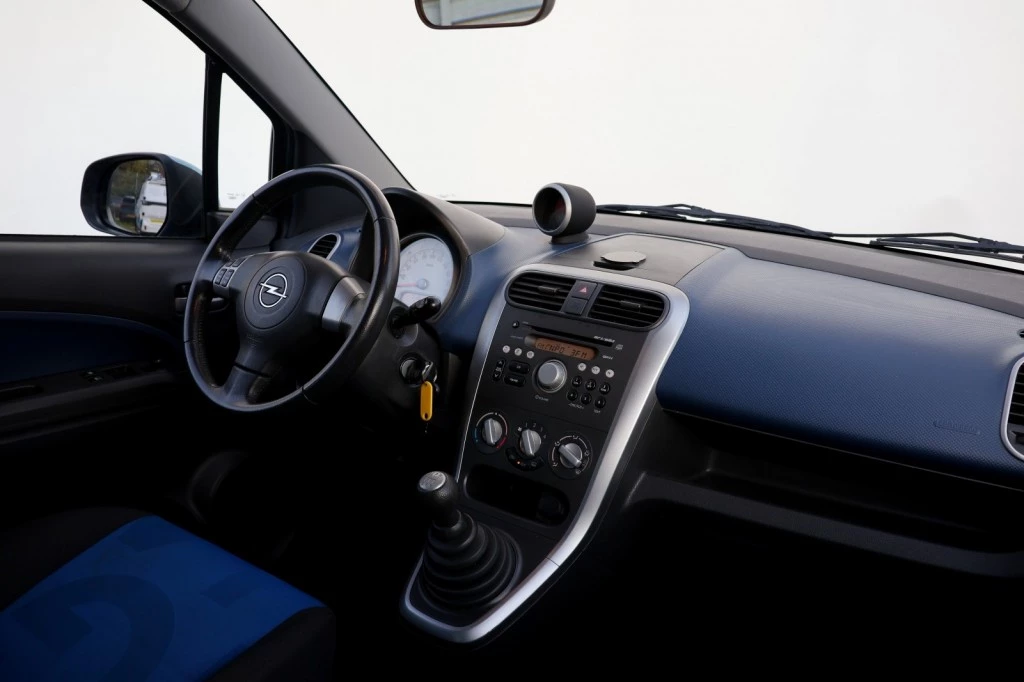 Hoofdafbeelding Opel Agila